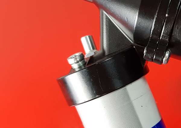 SG407_1 POMPE À GRAISSE